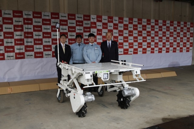 ササキ スマート追従畝またぎキャリア発表 人や畝を自動追従